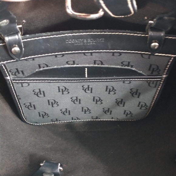 Dooney and Bourke Vintage Cabriolet Bucket Bag Black - Picture 8 of 14